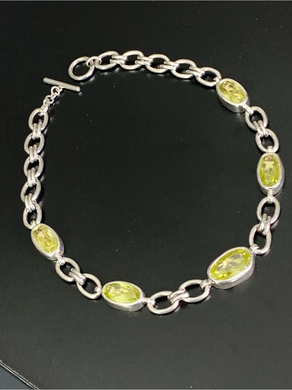 Stunning Vintage 925 Sterling Silver Green Gemstone Link Necklace – 16”